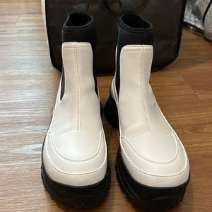 Stella McCartney Lug Sole Boot size 41